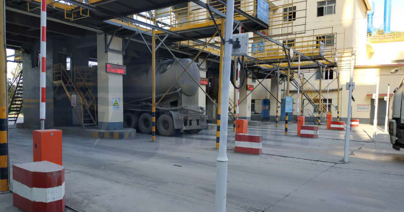 水泥定量自动装车系统为工厂运营提供极大便利